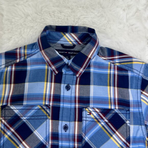 Tommy Hilfiger boys’ long-sleeve button-down shirt - Picture 2 of 9